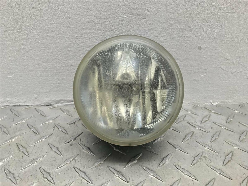 2003-2004 LINCOLN NAVIGATOR BUMPER FOG LIGHT LAMP OEM 2L7Z-15200-AB