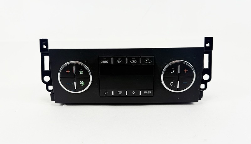 07-11 Chevy Silverado Sierra Heat A/C Control Module 15952374 Rear Defrost OEM