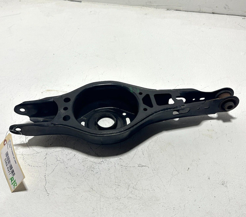 Rear Right Rearward Lower Control Arm Toyota Camry 2020-2024 OEM