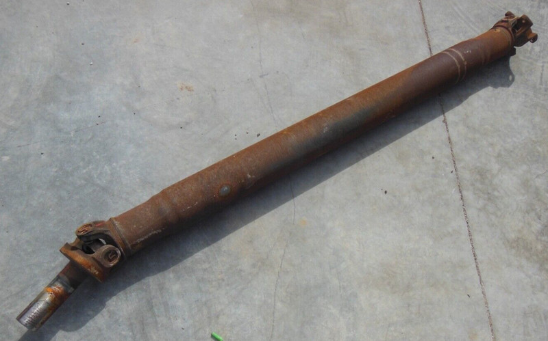 2004 Ford Mustang 3.9L 3.9 L Auto Rear Back Drive Line Shaft Driveline V62003