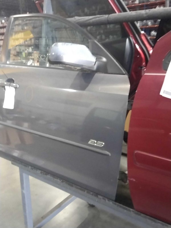 2007 MAZDA 3 Right Front Door Grey OEM Used 89000 Miles - 217657