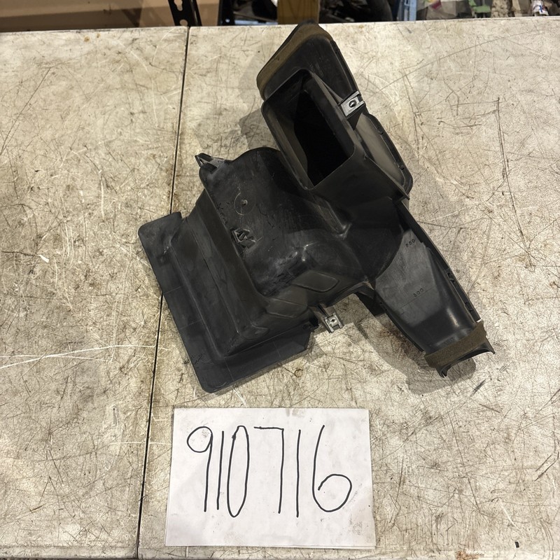 1999-2004 Ford F250Dashboard Air Vent Duct Ford Super DutyF81H-19c805-an