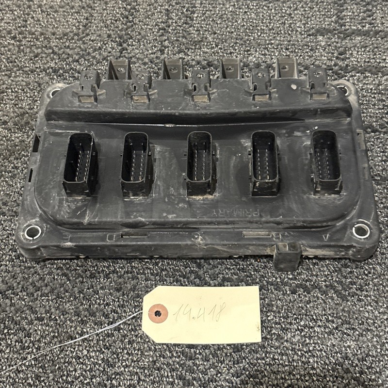PETERBILT 579 CHASSIS CONTROL MODULE (CCM) Q21-1124-004-004