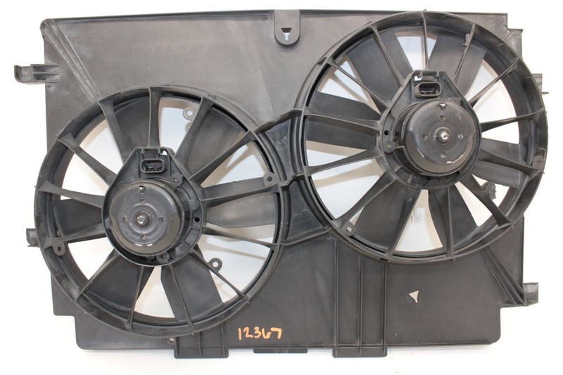 98-04 CORVETTE C5 Engine Cooling Radiator Fan Assembly 24001282