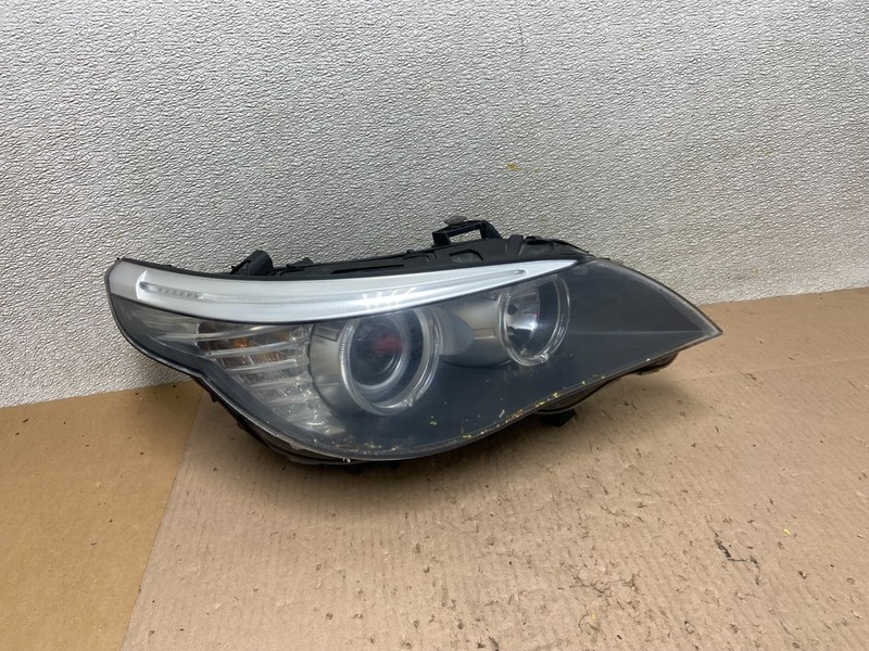 2008 to 2010 Bmw 5 Series 528i Halogen Right Headlight Oem Z6286 DW
