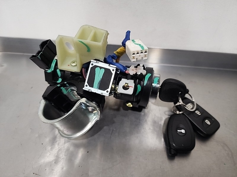 2011 Thru 2015 Kia Optima LX 2.4L Automatic Trans. Ignition Switch w/ Key Assy