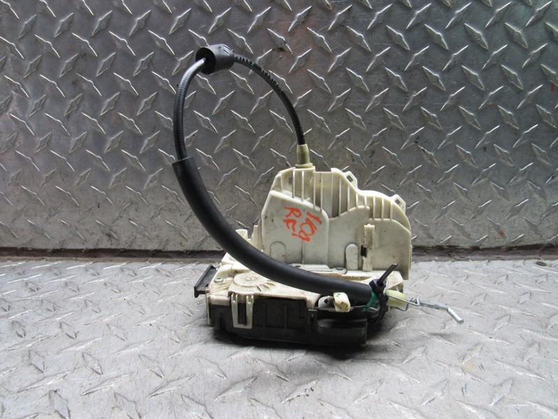 2010 DODGE AVENGER RIGHT PASSENGER FRONT DOOR LATCH LOCK ACTUATOR P04589694AB