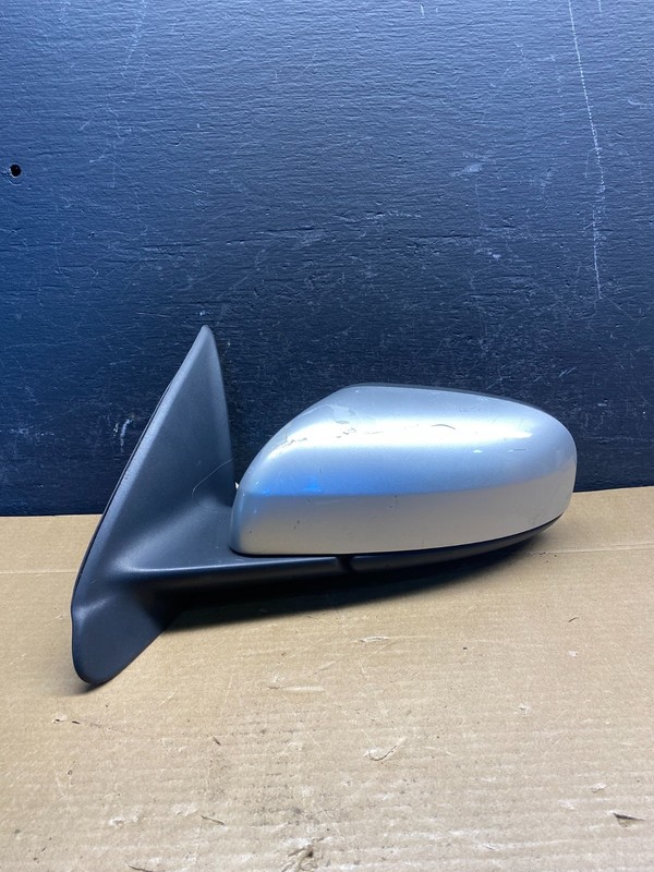 2004 - 2006 Volvo S60 Left Driver LH Front Door View Mirror OEM AD6620 DW