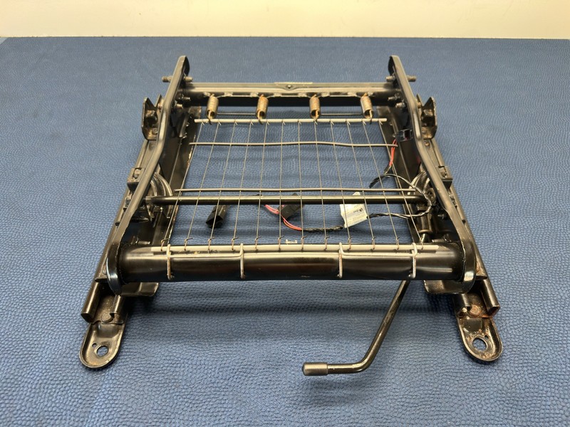 07-10 Saturn Sky Red Line Power Front Right Passenger Seat Frame Track Motor OEM
