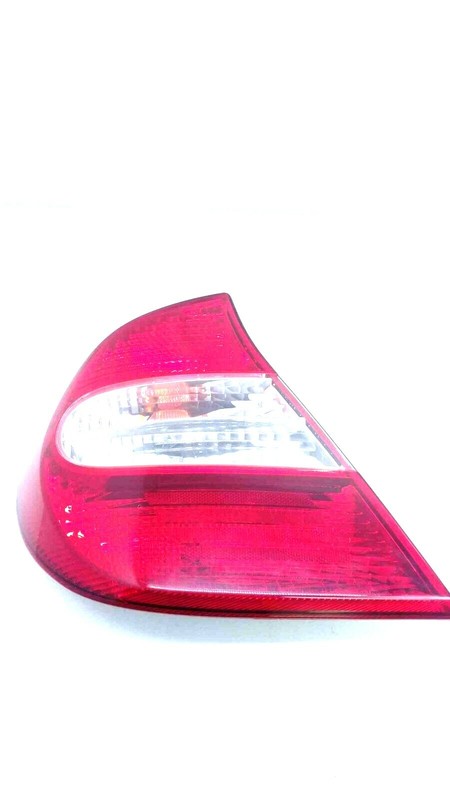 2002 2004 Toyota Camry LH Rear Driver Tail Light Lamp Assembly Lite Scratches