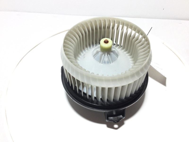 2014-2017 DODGE JOURNEY HVAC BLOWER MOTOR ASSEMBLY 31825
