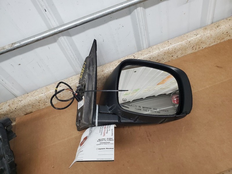 Passenger Side View Mirror Power Painted Fits 11-16 TOWN & COUNTRY 300189