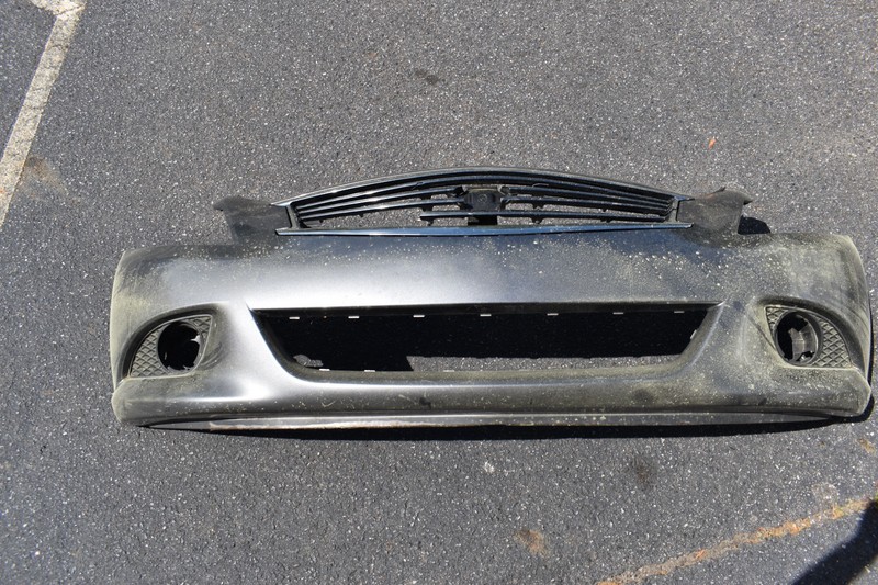 2009-2013 INFINITI G37 G 37 FRONT BUMPER COVER OEM 62022-1NF0H