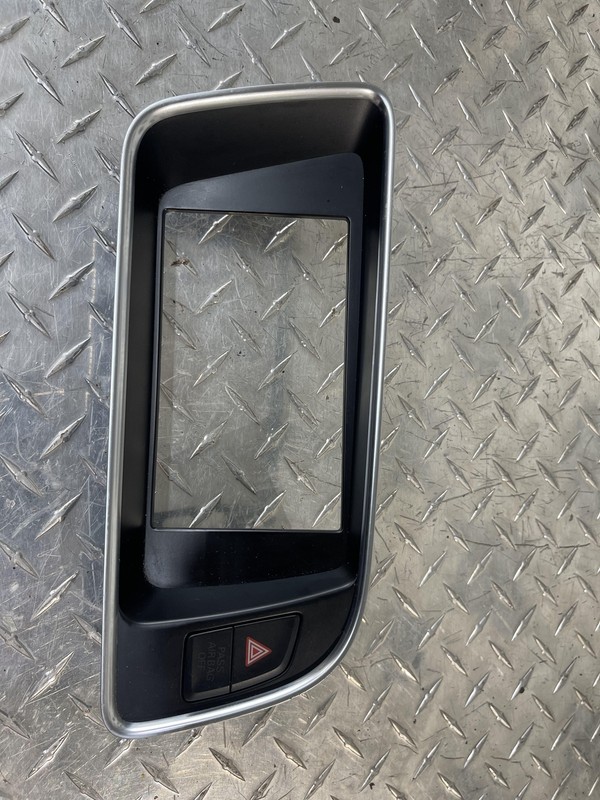 13-17 AUDI 8R Q5 SQ5 DASH INFORMATION SCREEN TRIM BEZEL PANEL