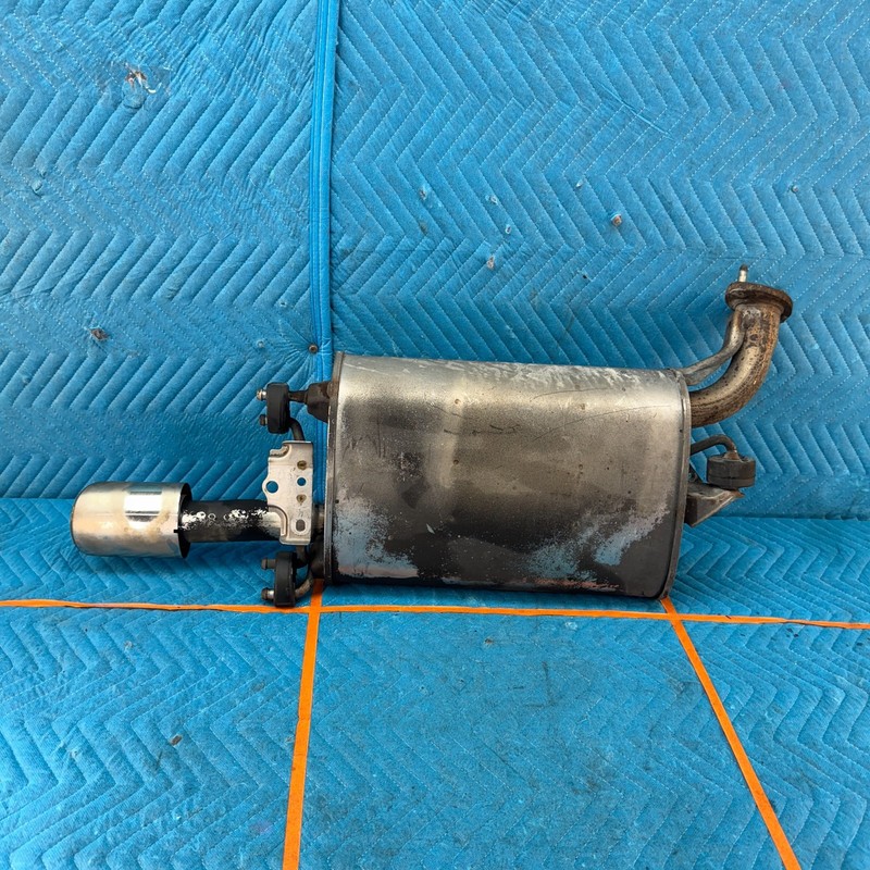 2005-2010 TOYOTA AVALON REAR RIGHT PASSENGER SIDE EXHAUST MUFFLER OEM
