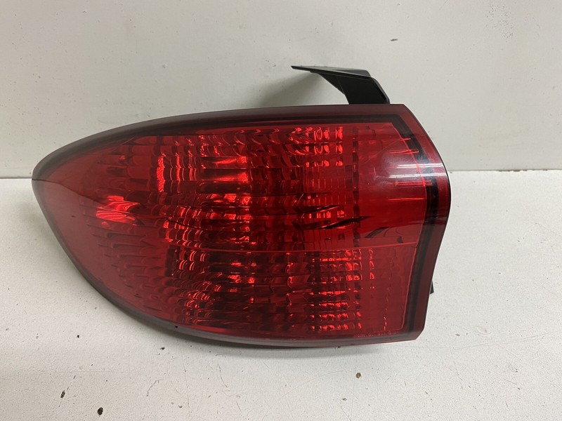 2006 Subaru Tribeca Left Driver Tail Light Lamp Taillight Taillamp Oem