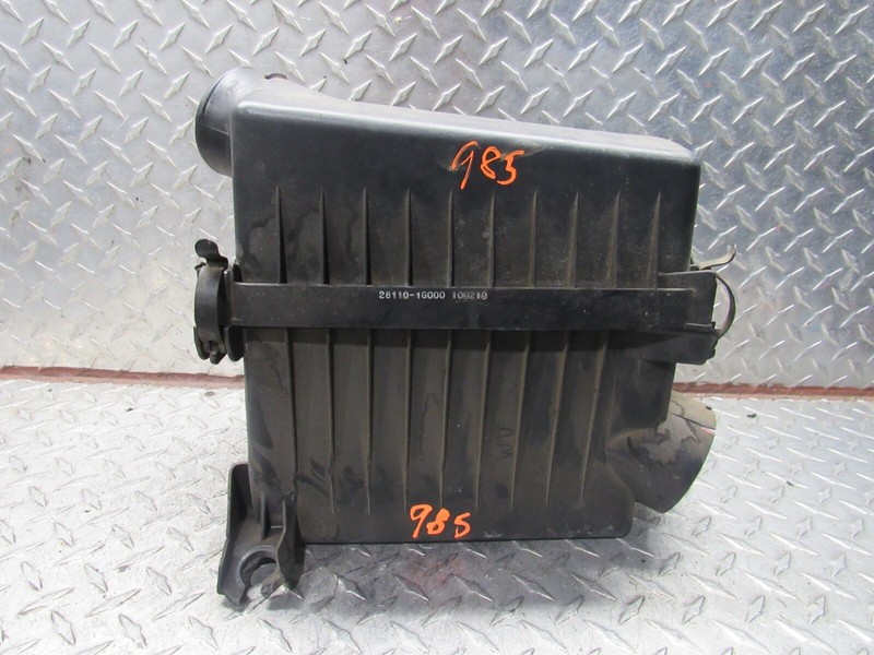 07-11 HYUNDAI ACCENT 1.6L AIR CLEANER FILTER BOX HOUSING 28110-1G000