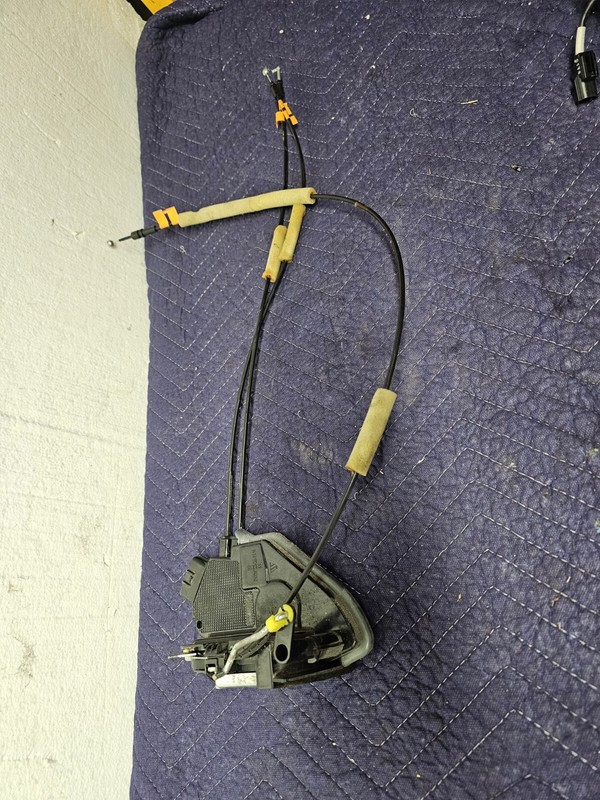 2013-2019 Nissan Sentra Front Driver Door Lock Latch Actuator