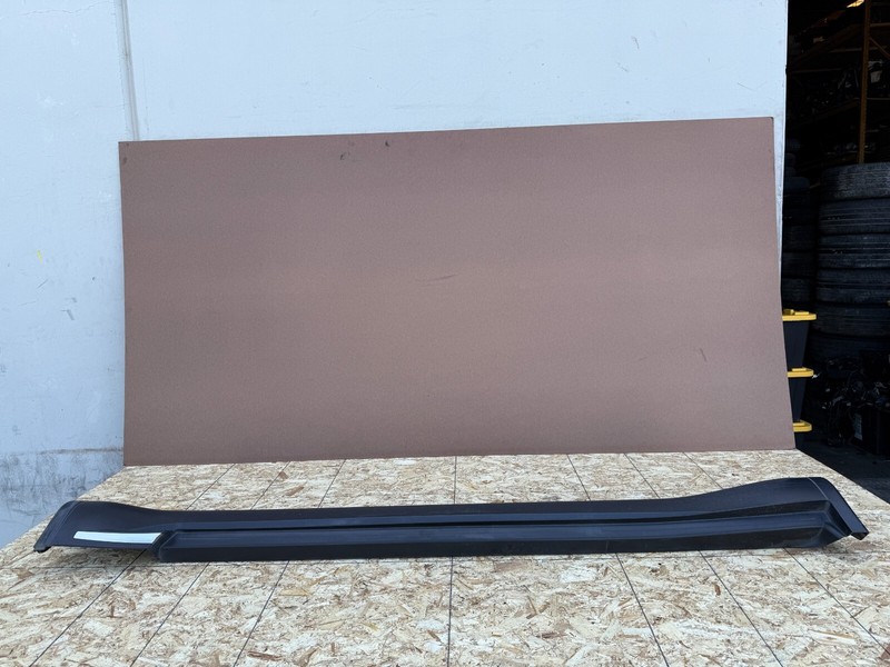 INFINITI FX35 FX50 QX70 09-17 OEM RIGHT RH SIDE SKIRT ROCKER PANEL TRIM (BLACK)