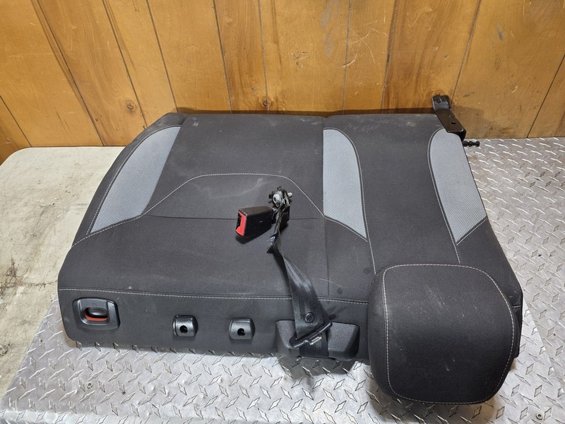 2015 2016 2017 2018 Ford Focus ST Rear Driver Seat Back Rest Oem Tested