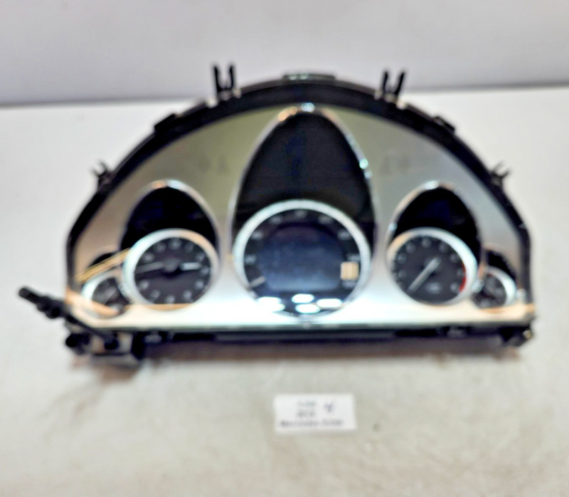 ✅ 2010-2013 OEM Mercedes W212 E350 E550 Speedometer Instrument Cluster Gauge