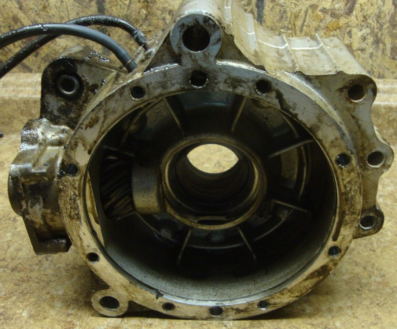1984 Honda Fourtrax TRX200 TRX 200 SX Rear Axle Back Shaft Drive Housing Gear 84