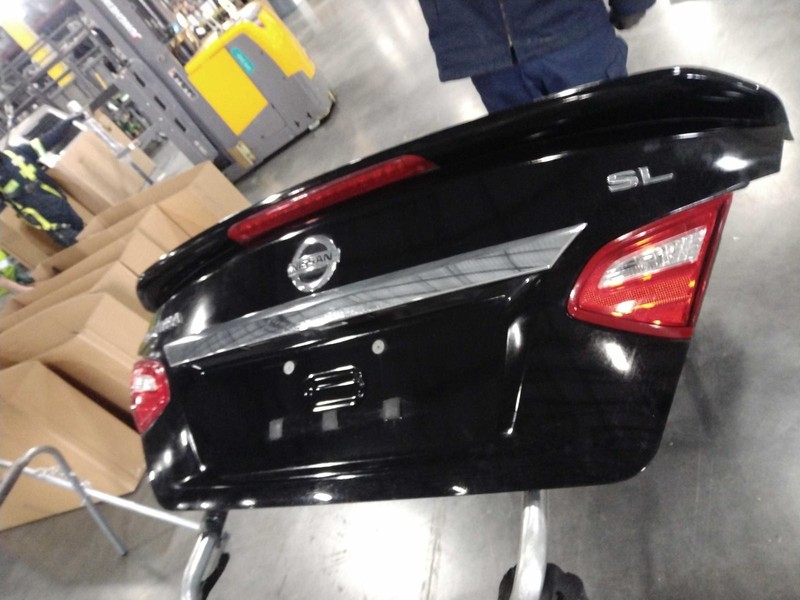 2016 Nissan Altima Deck Lid Trunk Lid Black OEM Good Condition 4DR Sedan