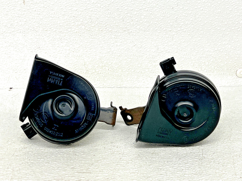 ⭐2017-2024 CADILLAC XT5 HIGH & LOW NOTE TONE HORN SIREN SIGNAL SET OEM LOT2511