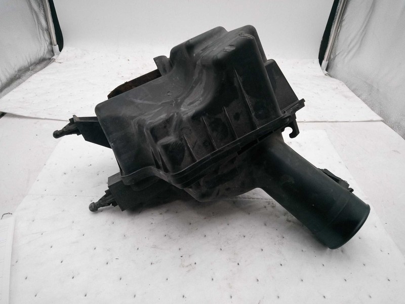 2015 INFINITI Q60 Air Cleaner Assembly RED 3.7L Used OEM Part 99000 Miles