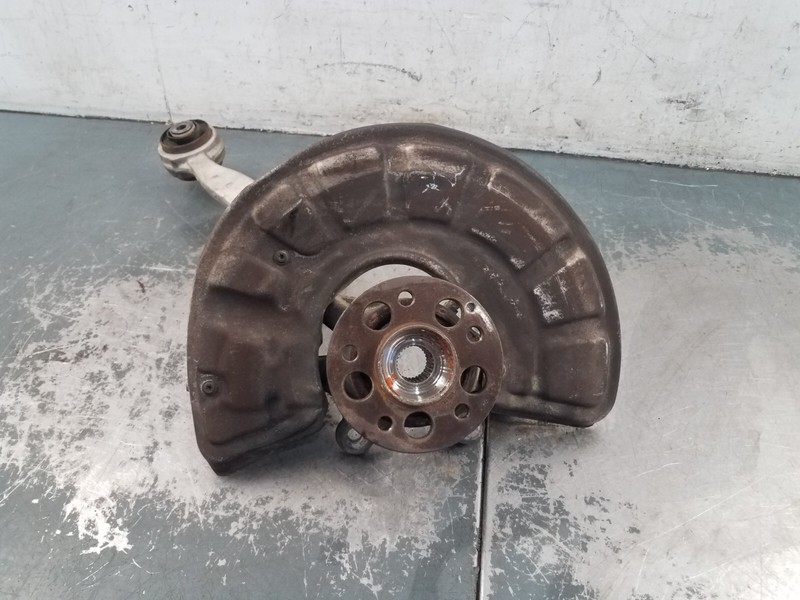 2014 Mercedes AMG CLS 63 S Left Front Hub Knuckle Control Arms #4700 E2