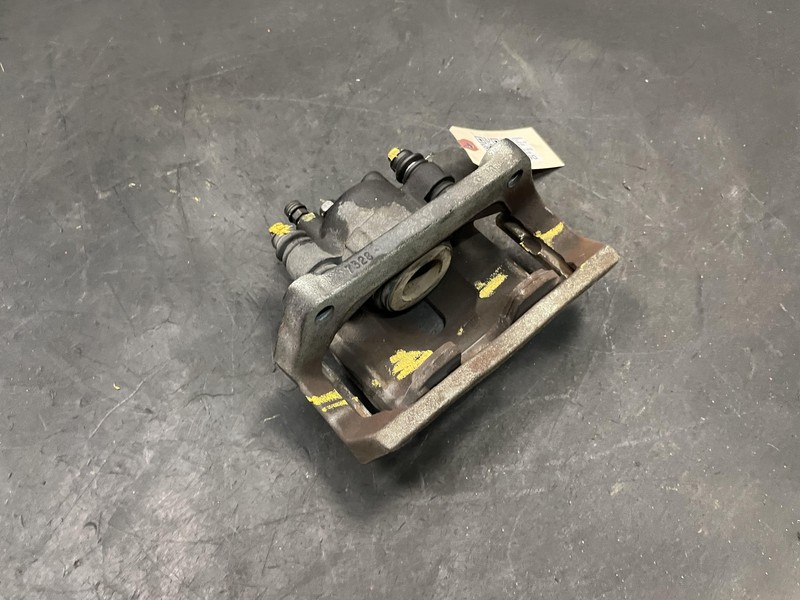 Rear Right Brake Caliper 2018 Dodge RAM 1500 5179880AD 2013 2014 2015 2016 -2022