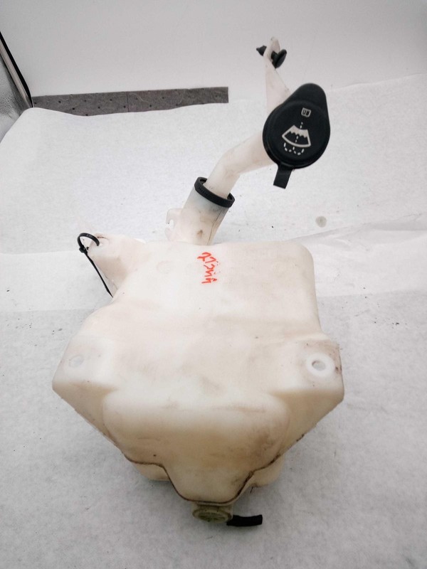 2012 Chevrolet Malibu Washer Fluid Reservoir OEM White 2.4L 122K Miles