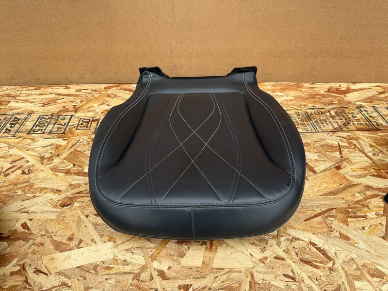 FORD MUSTANG MACH-E 2021-2025 OEM FRONT LEFT DRIVER LOWER SEAT SKIN ASSY (BLACK)
