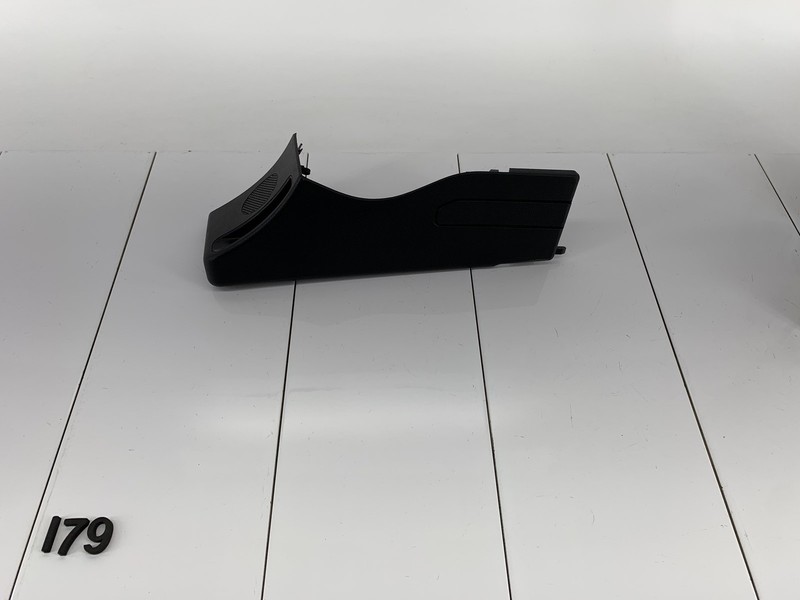 09-11 MERCEDES BENZ SLK300 REAR LEFT DRIVER SIDE SEAT BELT COVER TRIM OEM