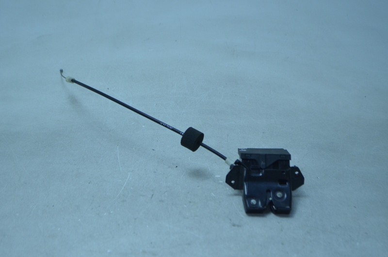 03-09 MERCEDES-BENZ W211 E500 REAR TRUNK LOCK LATCH ASSEMBLY OEM