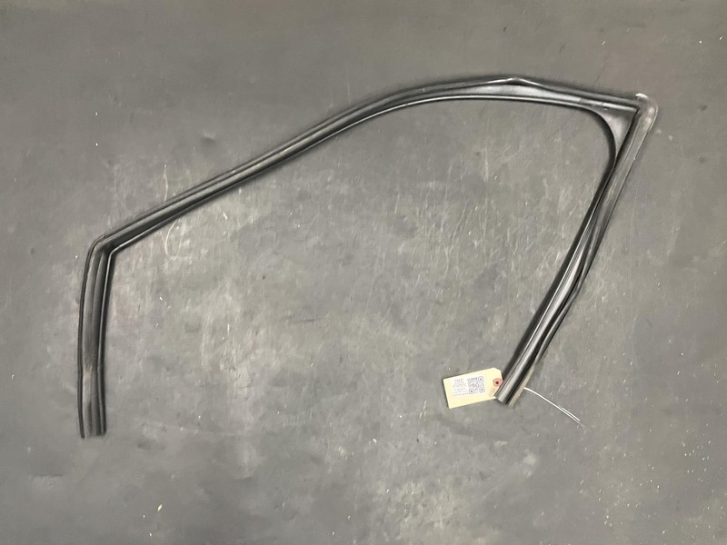 Front Left Door Window Glass Run Channel 2018 Ford Explorer 2012 2013 2014- 2019