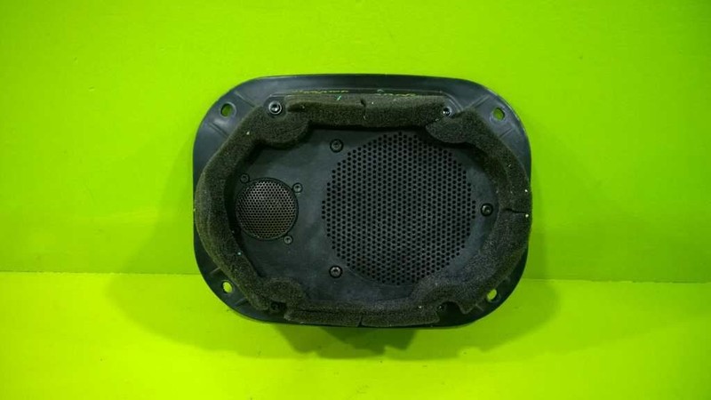 03 04 05 06 LINCOLN NAVIGATOR REAR DOOR SPEAKER OEM 3086-63