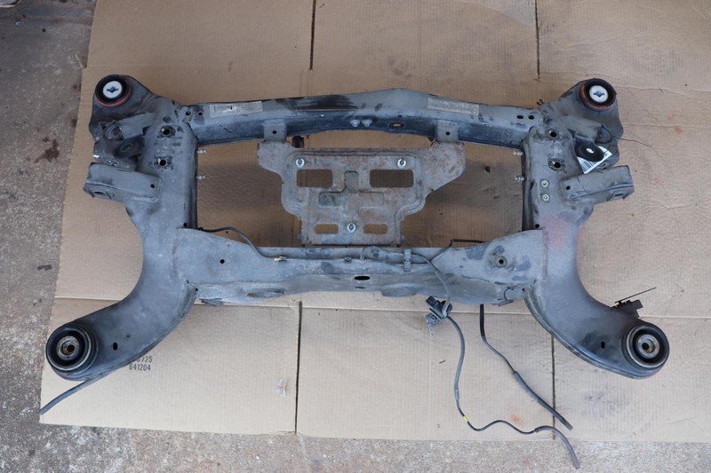 2014-2020 MASERATI QUATTROPORTE S Q4 REAR SUSPENSION SUBFRAME CROSSMEMBER OEM