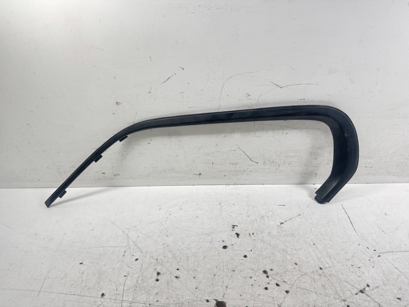 88-91 Honda Prelude Left Quarter Glass Molding OEM