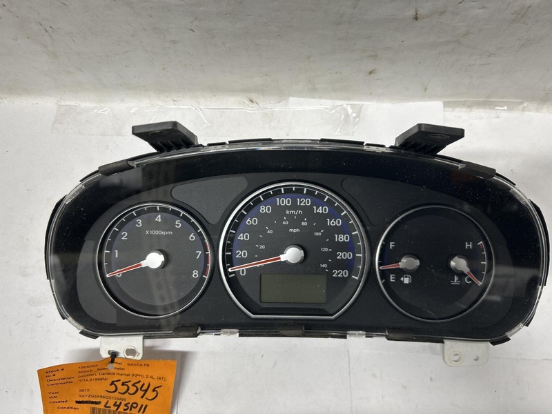 2012 HYUNDAI SANTA FE Speedometer cluster 2.4L 940120W031 OEM 12