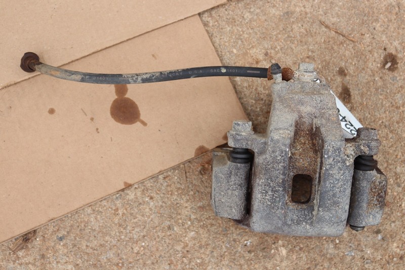 2007-2021 TOYOTA TUNDRA REAR LEFT SIDE BRAKE CALIPER W/ HOSE OEM
