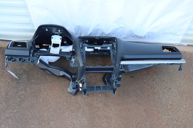 2016-2017 SUBARU LEGACY OUTBACK DASHBOARD DASH INSTRUMENT PANEL US MARKET OEM