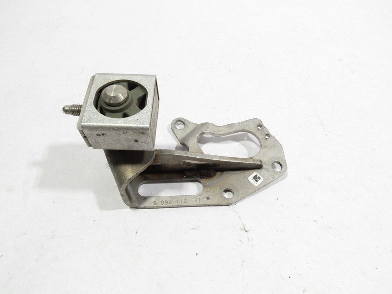 23-25 BMW M2 G87 2023 3.0L Exhaust System Muffler Pipe Insulator Hanger Mount |