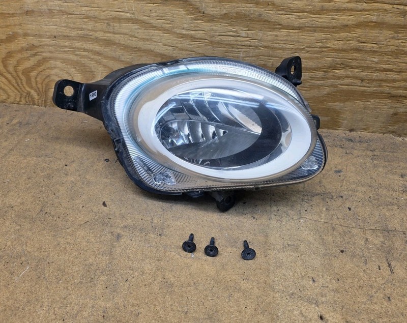 2014 15 16 2017 Fiat 500L Fog Light Turn Signal Lamp Assembly RH Passenger OEM