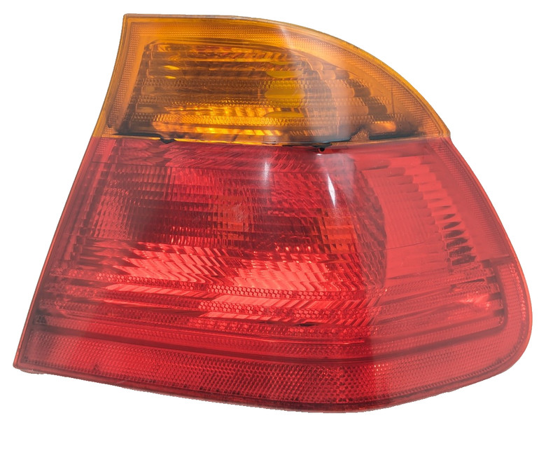 ✅ BMW E46 3 Series Rear Right Side Tail Light Housing 8364922 OEM
