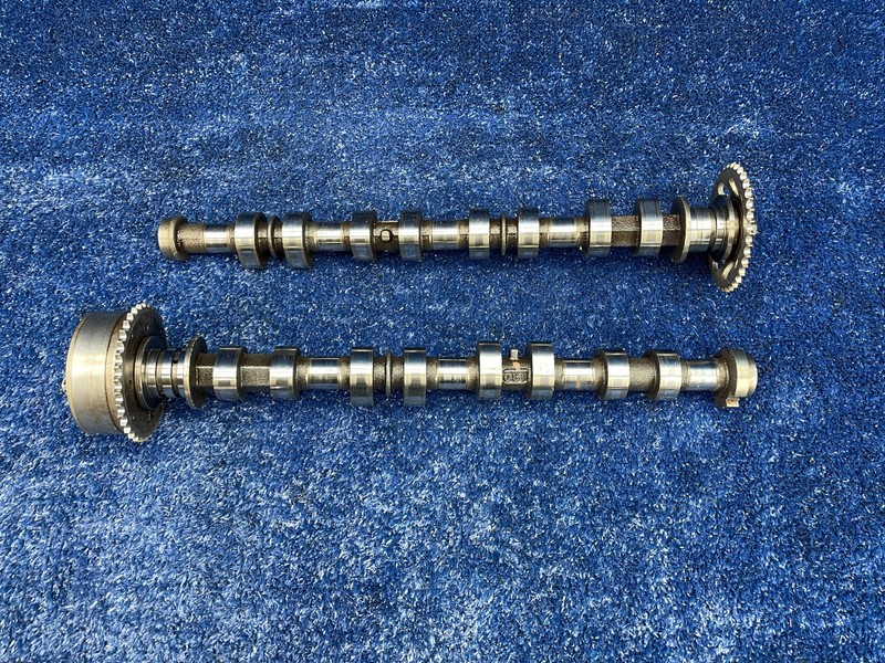 2010–2015 Toyota Prius 2ZR-FXE Engine Camshafts Set OEM