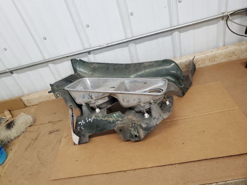 IMPALA1975 Headlight 287640