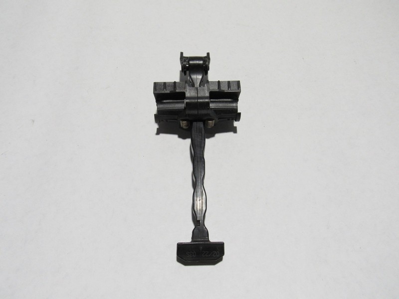 Volkswagen Jetta GLI 2022 Front Right Door Check Strap Stop Stopper 18 - 25 >