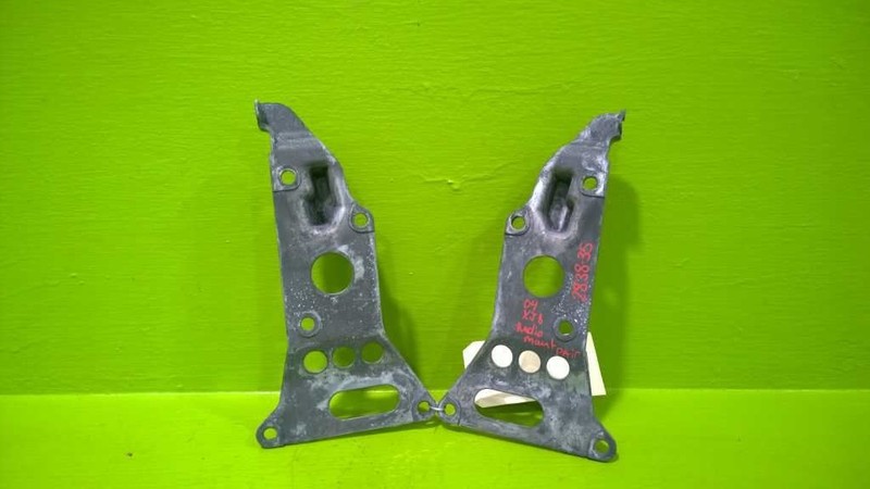 04 05 06 07 JAGUAR XJ8 RADIO MOUNT BRACKET (PAIR) OEM 2838-35