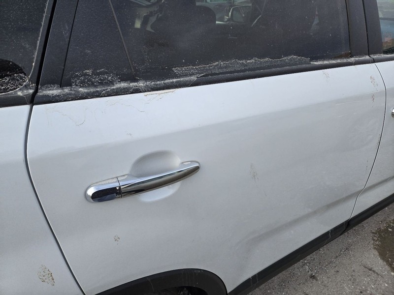 Passenger Rear Side Door Electric Fits 14-15 SORENTO 3633760